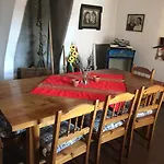 бялата къща в слатина Slatina