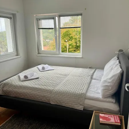 бялата къща в слатина * Slatina