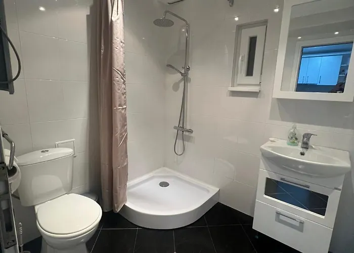 бялата къща в слатина * Slatina