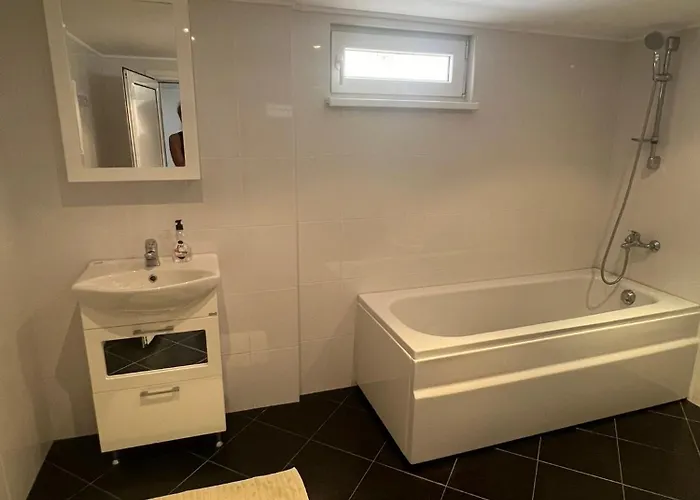 Casa vacanze бялата къща в слатина *